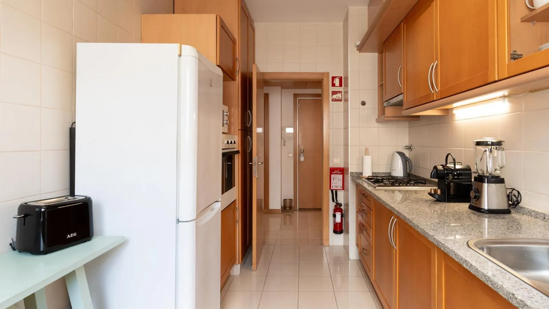 Modern Apartment In Parque Das Nacoes Lissabon